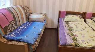 Гостевой дом Апартаменты на Комсомольской Сочи Четырехместный номер эконом-класса с общей ванной комнатой-5